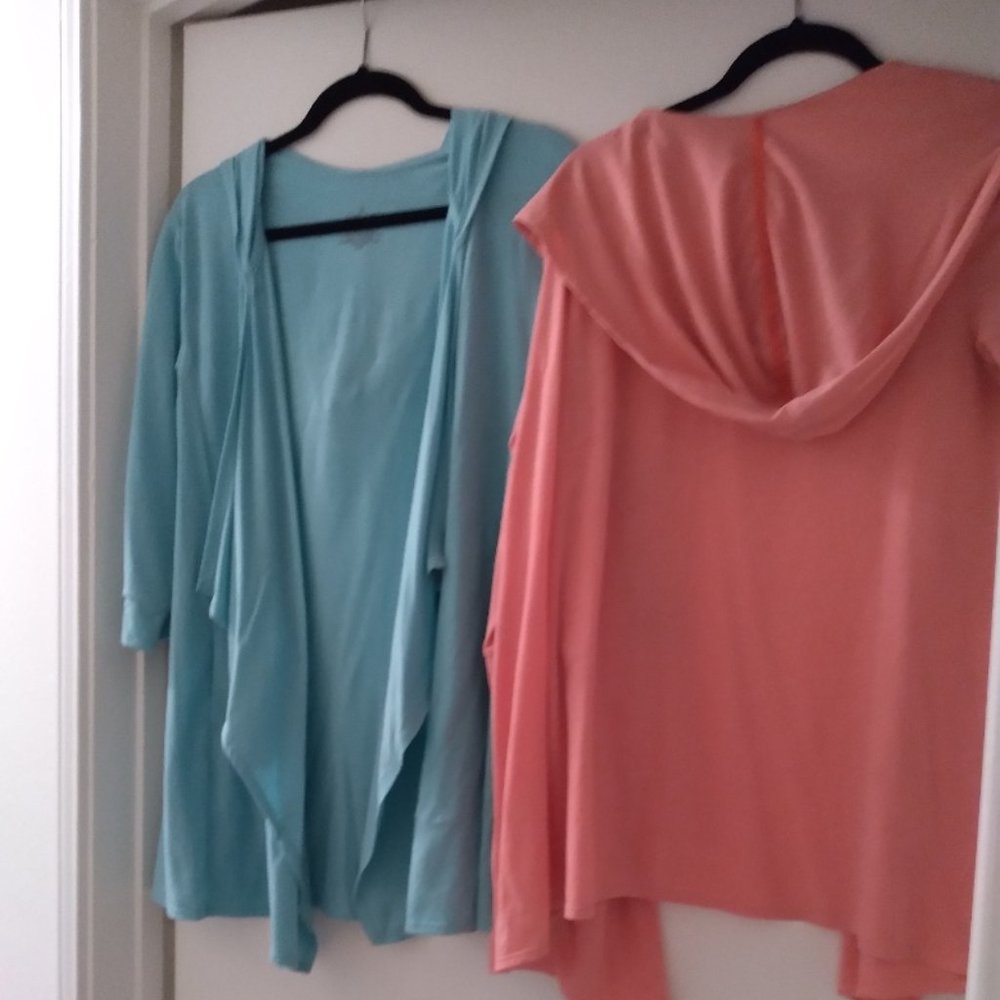 2 Cardigan's